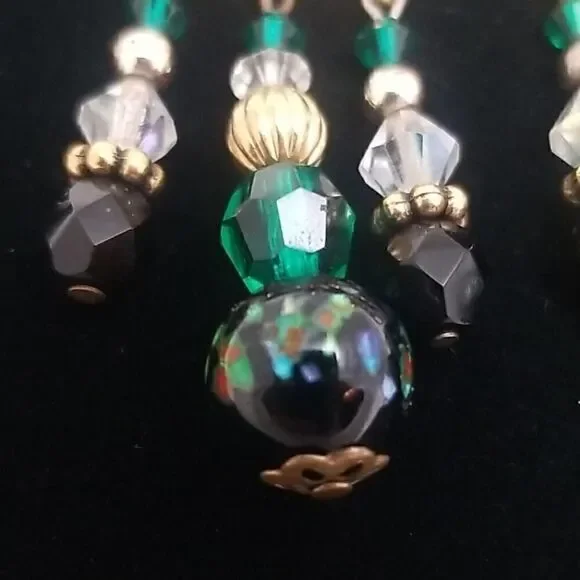 Chandelier Earrings Green 3 Rows Gold Post - Picture 3 of 11